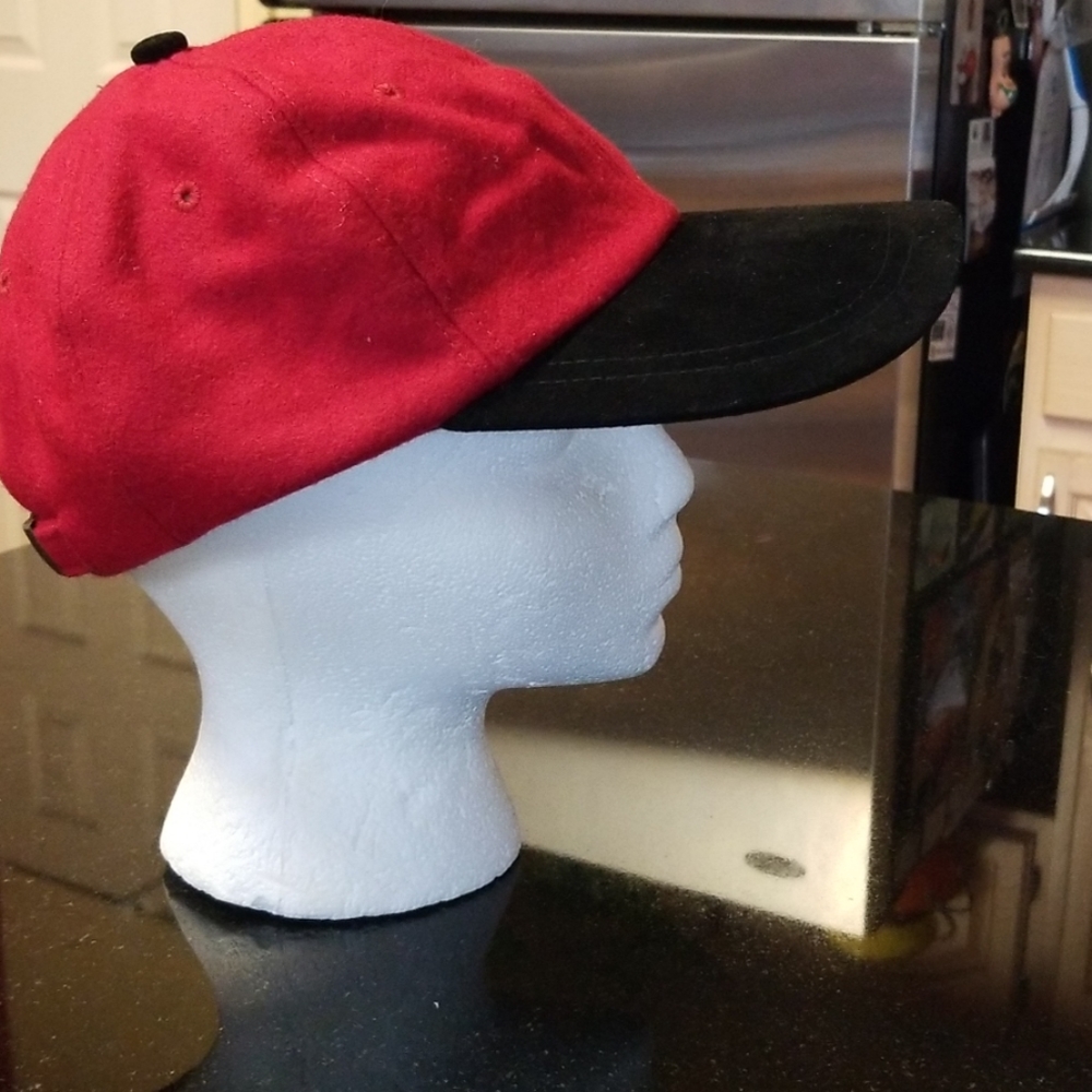 Two-Tone Baseball Hat - Picture 2 of 7